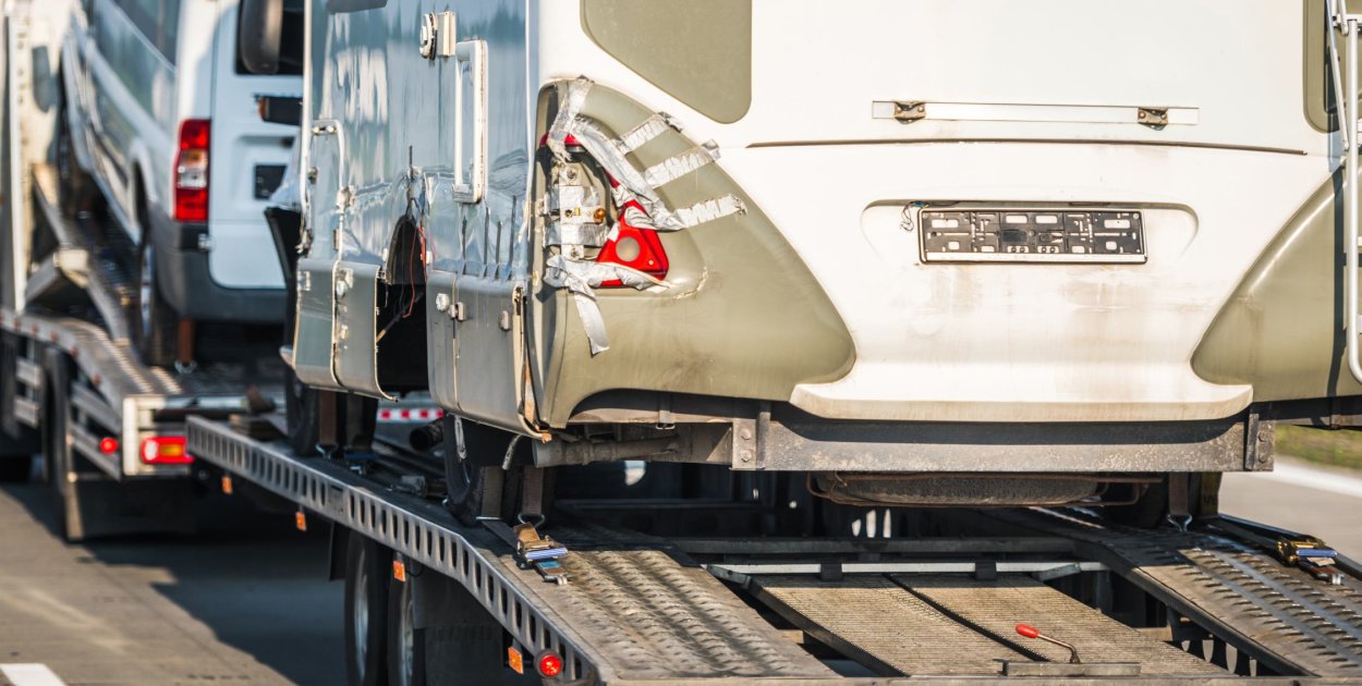 Jak bezpiecznie sprowadzić używane auto z Europy Zachodniej w 2026 roku?